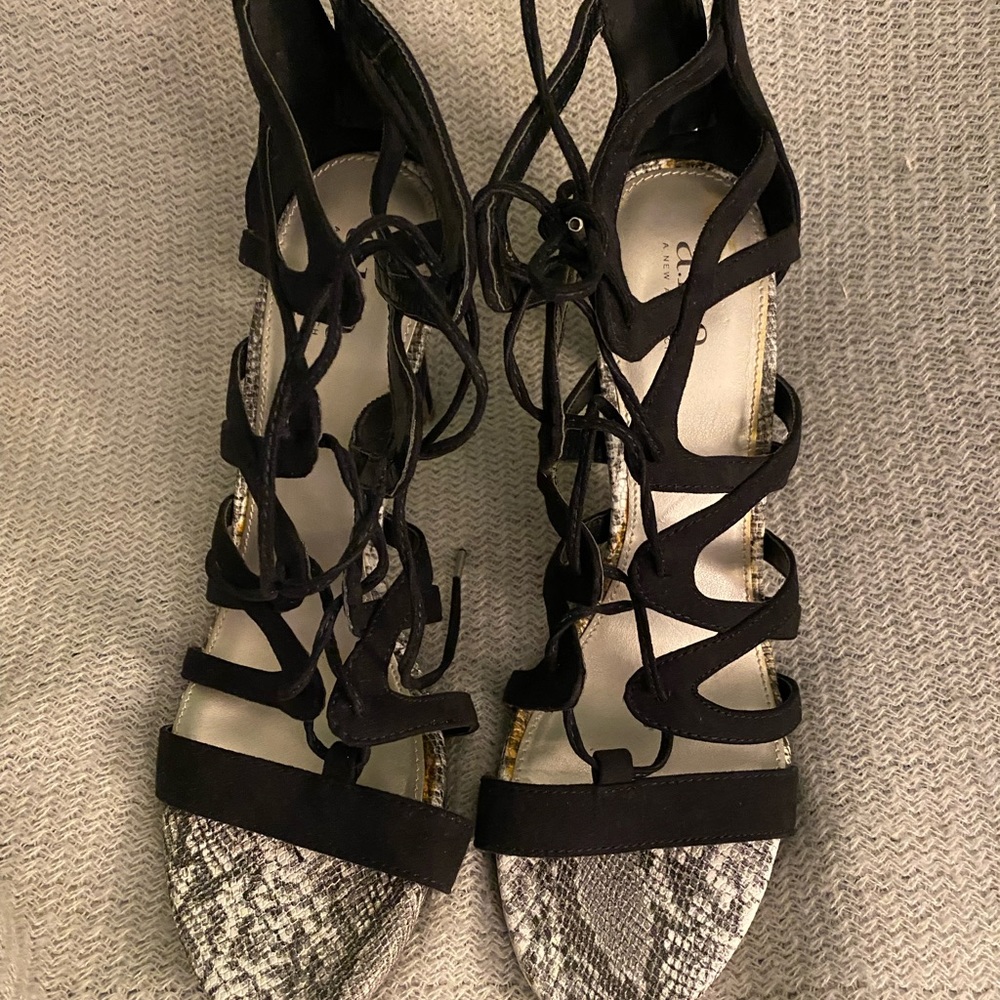 Women’s size 10 sandal sexy heels